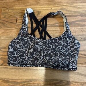 Lululemon Patterned Black and Gray Sports Bra